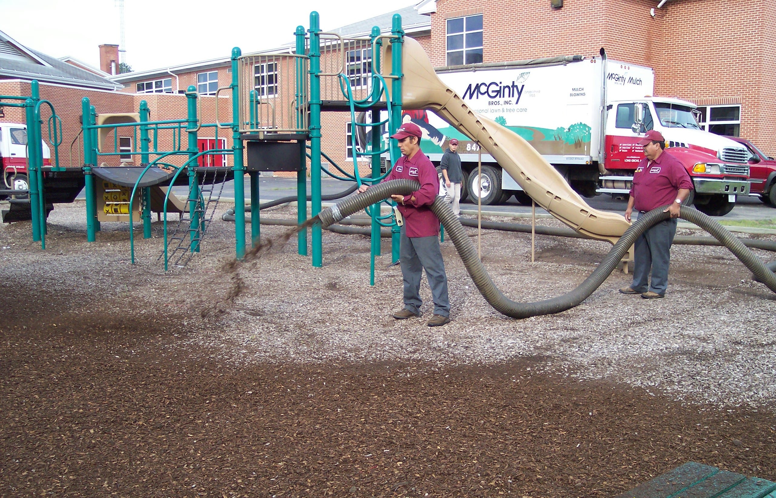 Your Highland Park, IL Landscape With Mulch Installation